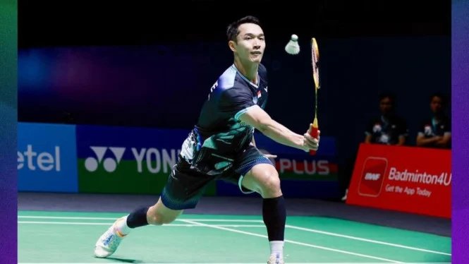 Sconvolgendo la partita di lancio degli uccelli, Jonathan Christie ha