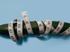 Sorprendentemente, le grandi dimensioni delle parti intime maschili possono effettivamente causare problemi