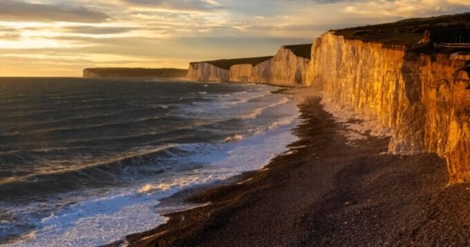 Spiagge nei luoghi panoramici più famosi del Regno Unito Grandi