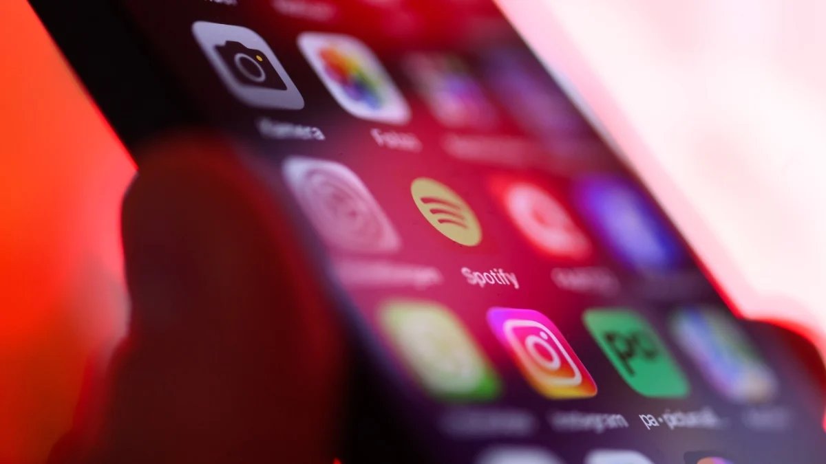 Spotify rimuove i suoi annunci di reclutamento ICE