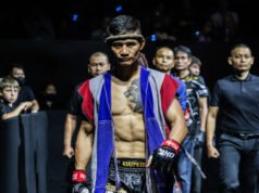 Suablack Tor Pran49 si scontra con Hyu in uno scontro di kickboxing dei pesi mosca alla ONE Fight Night 41