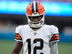 Todd Monken dice a Shedeur Sanders che ha cercato di arruolarlo con i Ravens.