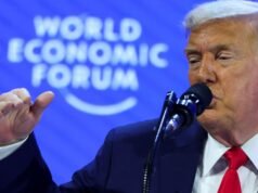 Trump esorta il Congresso ad approvare il tetto massimo del tasso di interesse del 10% sulle carte di credito