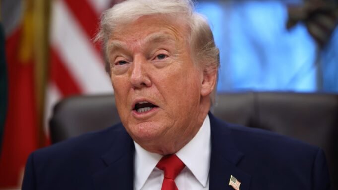 Trump sostiene l’accordo di finanziamento del governo del Senato che