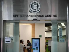 Un numero sempre maggiore di singaporiani riceve sussidi governativi adeguati per aumentare i propri risparmi pensionistici e sanitari