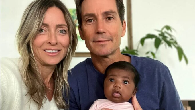 Una coppia della Florida fa causa alla Fertility Clinic Base