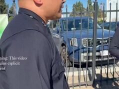 Uno scambio di tensione tra il vice capo della polizia di Los Angeles e il critico della polizia è diventato virale