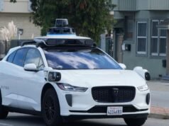 Waymo è indagato dopo che un bambino è stato colpito vicino a una scuola elementare di Santa Monica