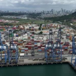 CK Hutchison afferma che i lavoratori portuali sono stati rimossi dal Canale di Panama dopo un’acquisizione ordinata dal tribunale