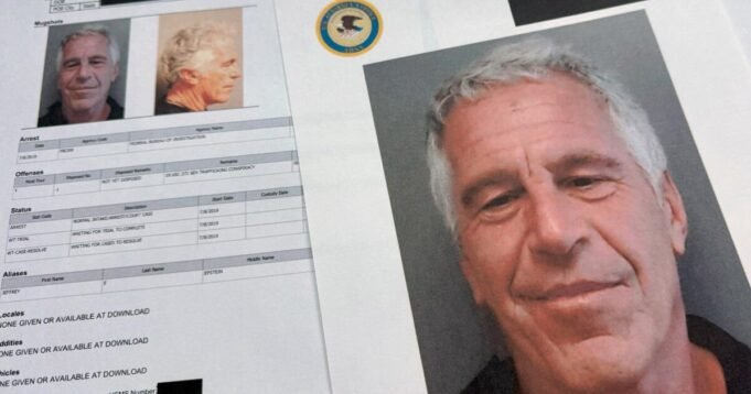 I dossier Epstein portano alle dimissioni in Slovacchia e invitano