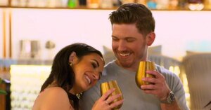 “L’amore è cieco” Abbraccia il Mano Circle