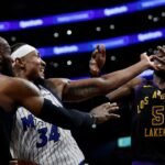 LeBron James sbaglia il segnale acustico mentre i Lakers cadono contro i Magic