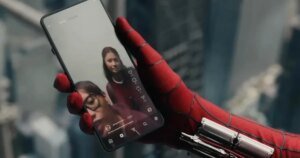 Il trailer di Spider-Man: All-New Day mostra Galaxy Z Flip e problemi di budget dei supereroi