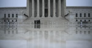 Le scuole sono rimaste a chiedersi come procedere dopo la condanna degli studenti trasferiti