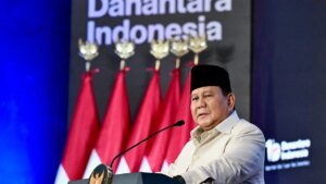 Prabow ha anche esortato i funzionari a non organizzare porte aperte troppo sontuose durante l’Eid, perché qui